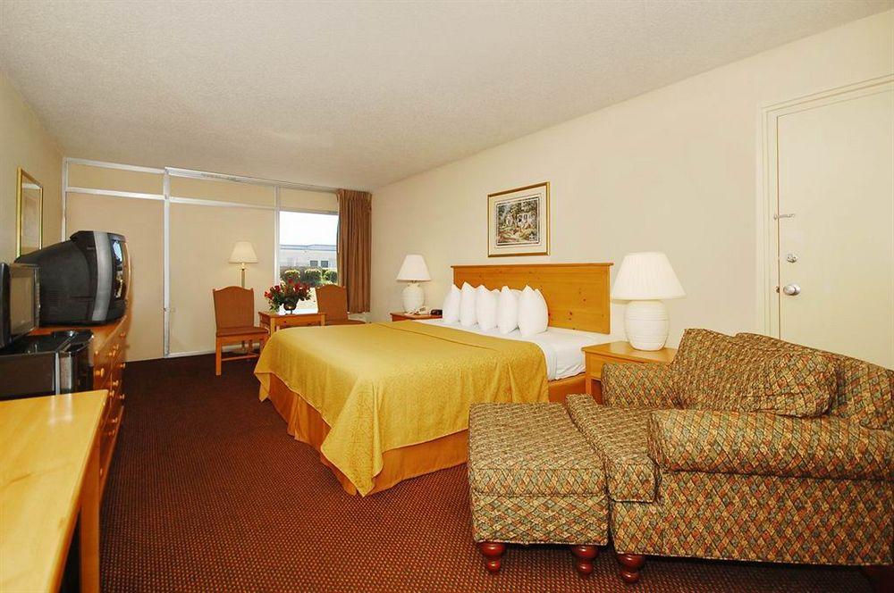 Quality Inn & Suites Conference Center Thomasville Luaran gambar