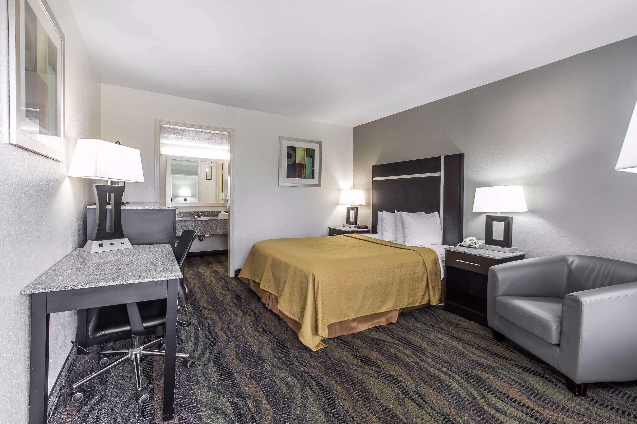 Quality Inn & Suites Conference Center Thomasville Luaran gambar