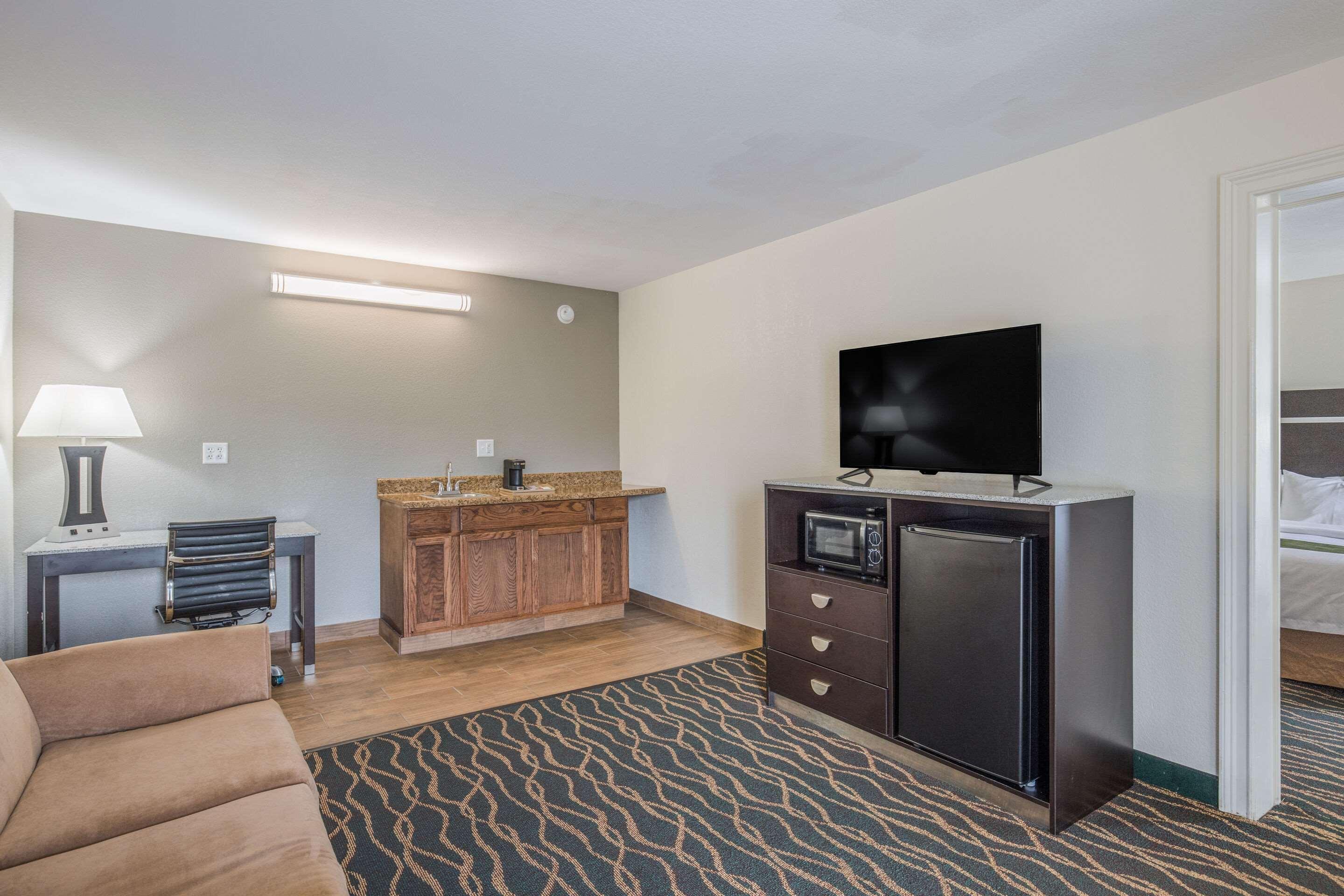 Quality Inn & Suites Conference Center Thomasville Luaran gambar