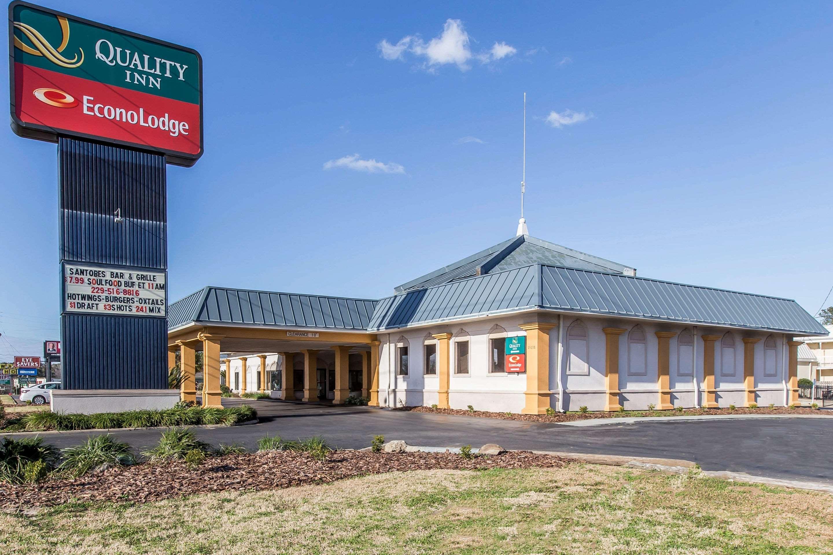 Quality Inn & Suites Conference Center Thomasville Luaran gambar